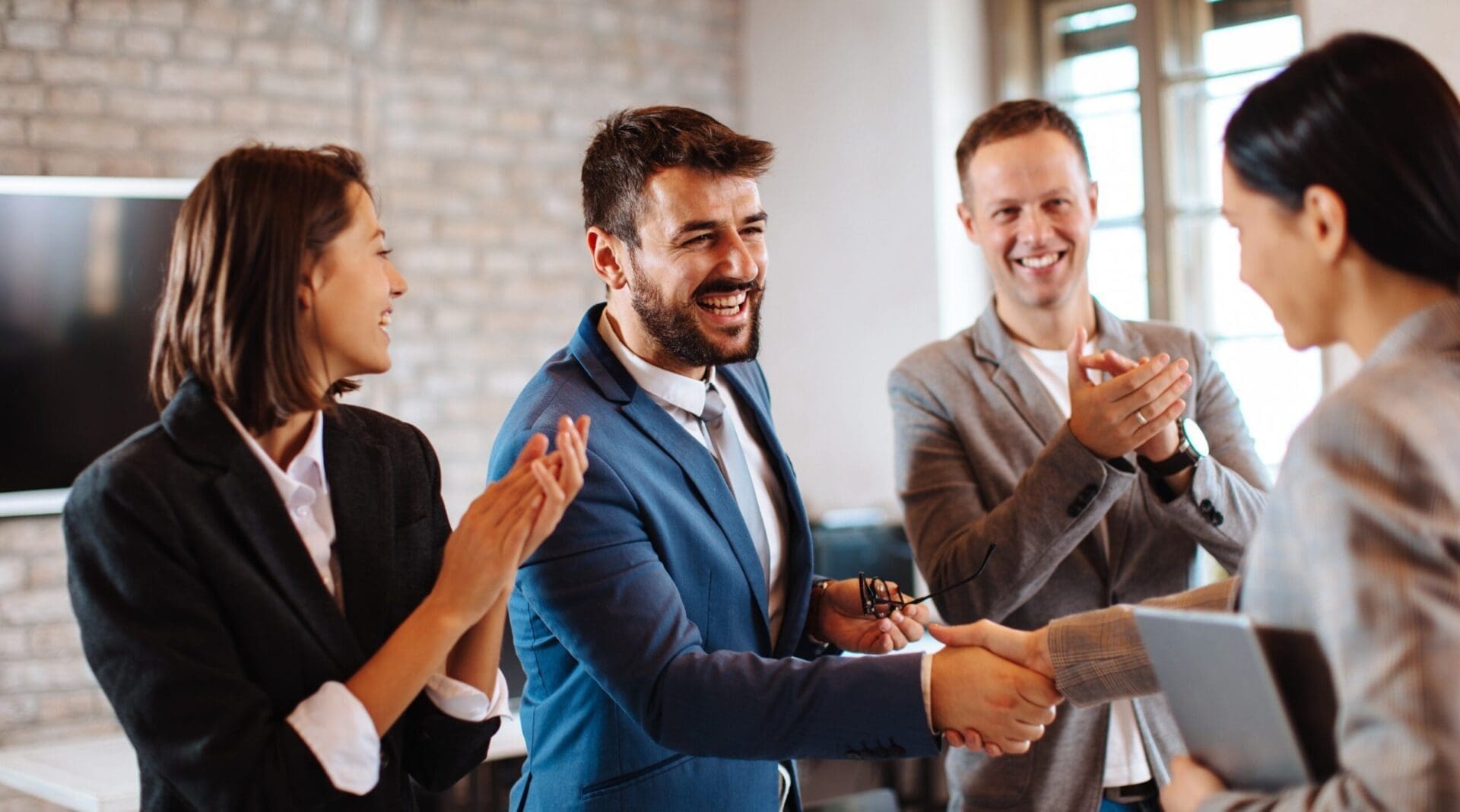 Recruiting and Hiring Strategies to Optimize Outsourcing Results